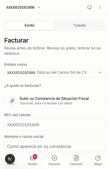 Facturar: el formulario para emitir un CFDI desde el teléfono, con los datos del cliente y el uso de la factura.